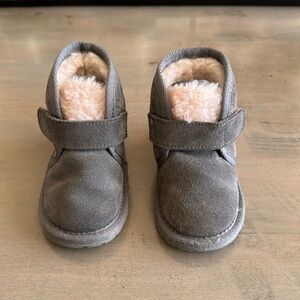 EMU Australia Baby Boots Grey Size 12-18 months EUC
